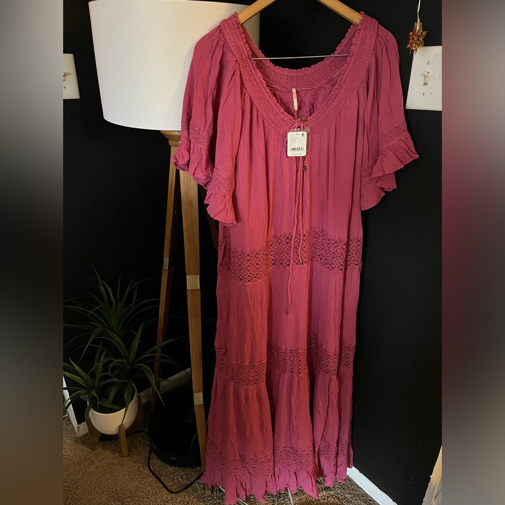 NWT FREE PEOPLE Dream On Maxi Dress In Soothing Petals MSRP $108 - Picture 7 of 10